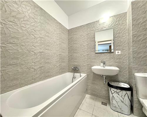 Inchiriere garsoniera de lux, parcare privata, zona Cartier Albert, MRS Village, Ploiesti.