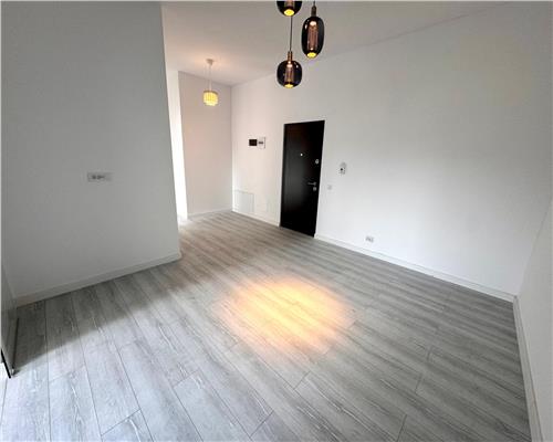 Vanzare apartament 3 camere, zona Cantacuzino   Carol Davila, Ploiesti.