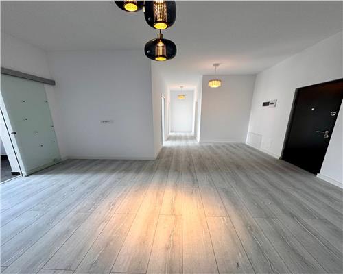 Vanzare apartament 3 camere, zona Cantacuzino   Carol Davila, Ploiesti.