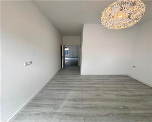 Vanzare apartament 3 camere, zona Cantacuzino   Carol Davila, Ploiesti.