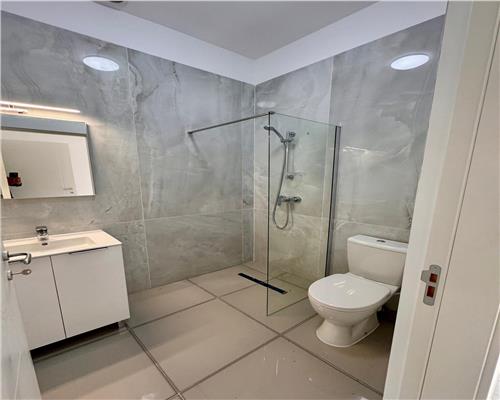 Vanzare apartament 3 camere, zona Cantacuzino   Carol Davila, Ploiesti.