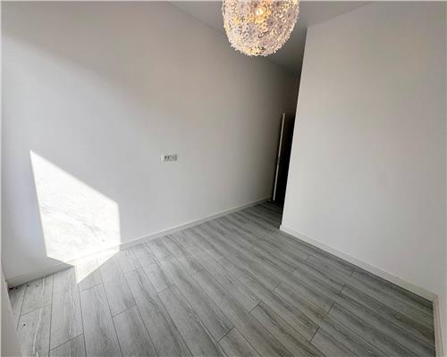 Vanzare apartament 3 camere, zona Cantacuzino   Carol Davila, Ploiesti.
