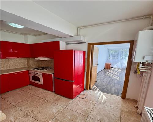 Vanzare apartament 3 camere, bloc 2016, Ploiesti, zona 9 Mai