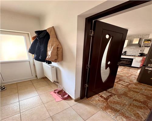 Vanzare apartament in casa, curte proprie, Ploiesti, zona centrala.