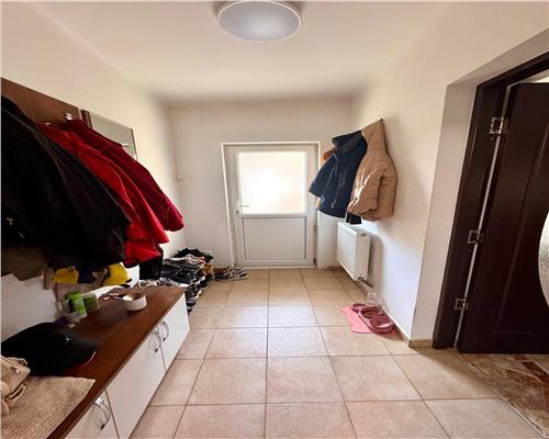 Vanzare apartament in casa, curte proprie, Ploiesti, zona centrala.
