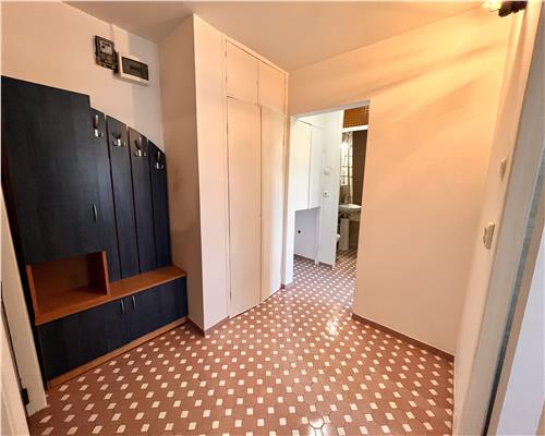Vanzare apartament 2 camere, zona Vest, Ploiesti