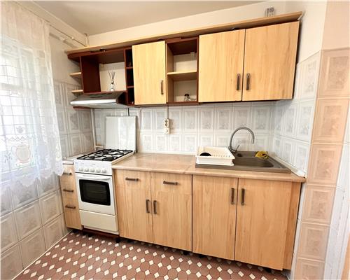 Vanzare apartament 2 camere, zona Vest, Ploiesti
