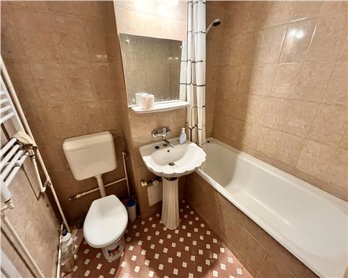 Vanzare apartament 2 camere, zona Vest, Ploiesti