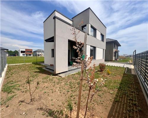 Casa 4 camere, constructie noua, in Paulesti, la 200 m de padure.