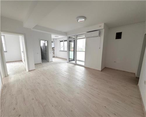 Vanzare apartament 3 camere, in Ploiesti, zona Albert, situat la etajul 2 intr un bloc cu regimul de inaltime P+3+4 retras.