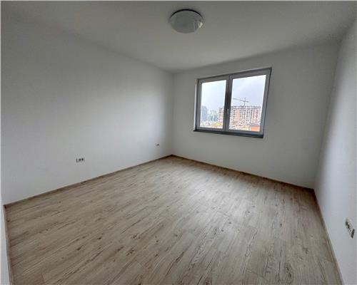 Vanzare apartament 3 camere, in Ploiesti, zona Albert, situat la etajul 2 intr un bloc cu regimul de inaltime P+3+4 retras.
