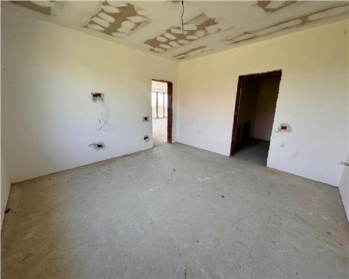 Casa parter 4 camere, teren 949 mp, Paulesti, Cocosesti.