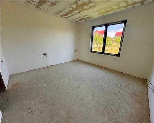 Casa parter 4 camere, teren 949 mp, Paulesti, Cocosesti.