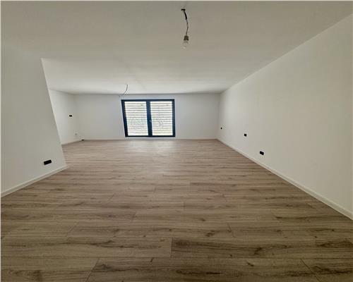 Casa parter 4 camere, teren 949 mp, Paulesti, Cocosesti.