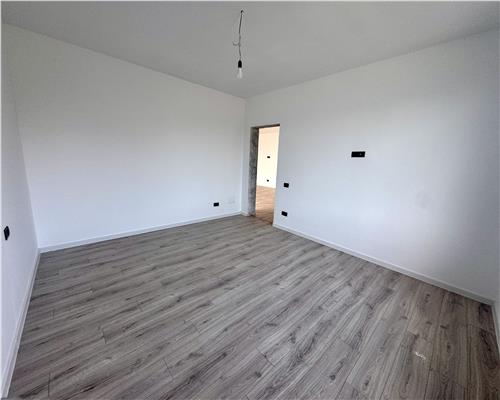 Casa parter 4 camere, teren 949 mp, Paulesti, Cocosesti.