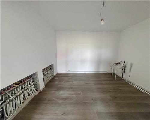 Casa parter 4 camere, teren 949 mp, Paulesti, Cocosesti.