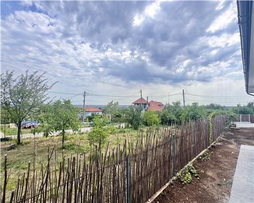 Casa parter 4 camere, teren 949 mp, Paulesti, Cocosesti.