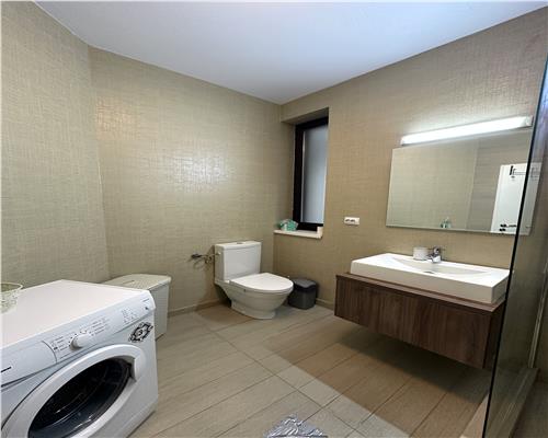 Inchiriere apartament de lux,  2 camere, bloc nou, Ultracentral, Ploiesti