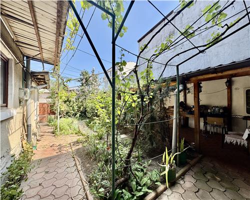 Casa P+1E, 6 camere, teren 250 mp, ultracentral, Ploiesti