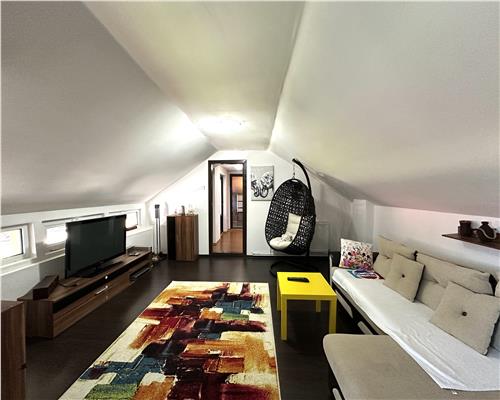 Casa de vanzare, 5 camere, panouri solare, Pietrosani, Prahova