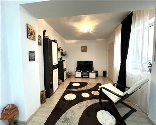 Casa de vanzare, 5 camere, panouri solare, Pietrosani, Prahova