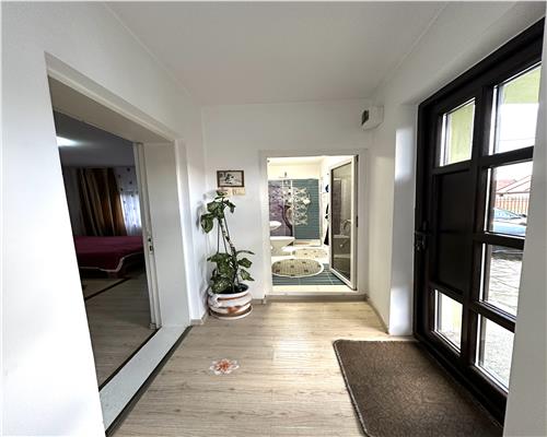 Casa de vanzare, 5 camere, panouri solare, Pietrosani, Prahova