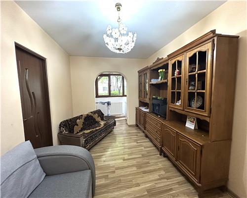 Inchiriere apartament 2 camere, zona Malu Rosu, Ploiesti
