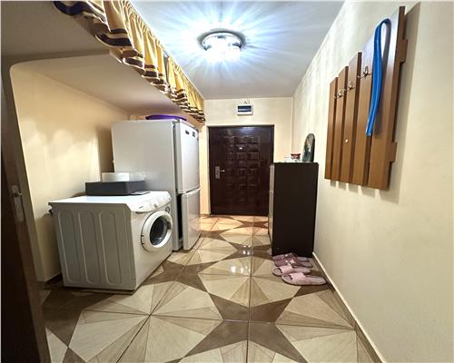 Inchiriere apartament 2 camere, zona Malu Rosu, Ploiesti