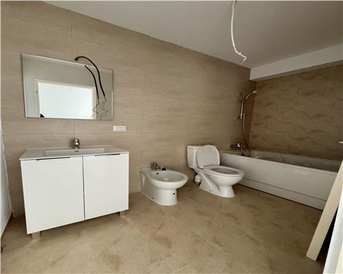 Apartament 3 camere plus birou, terasa proprie, padurea Paulesti