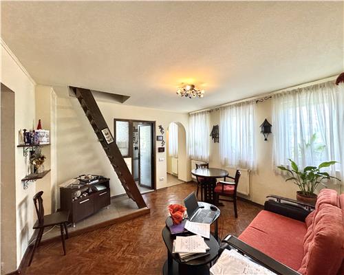 Vanzare apartament in vila, 5 camere, zona Cantacuzino, Ploiesti.