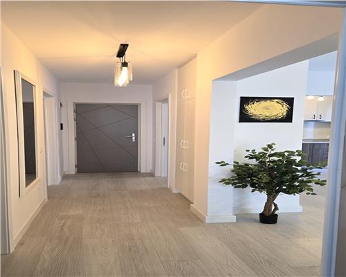 Apartament 2 camere, prima inchiriere, loc parcare subteran, Bd Bucuresti, Ploiesti
