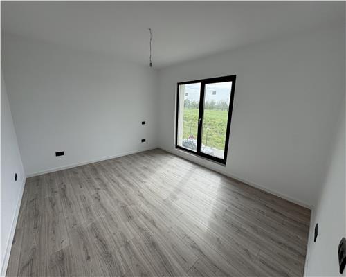 Casa 5 camere plus garaj, in Paulestii Noi, cartier Bionic Residence