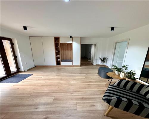 Casa 5 camere P+ M, in Tatarani, la 5 minute de Ploiesti si 5  Minute de A3.