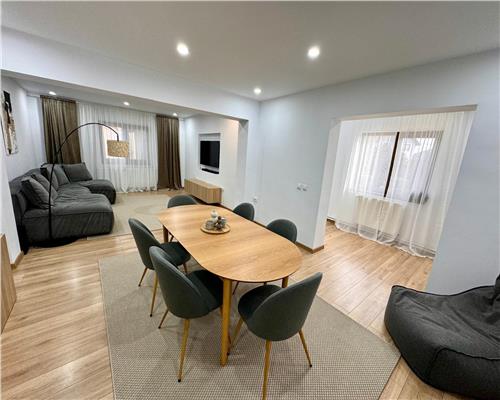 Casa 5 camere P+ M, in Tatarani, la 5 minute de Ploiesti si 5  Minute de A3.
