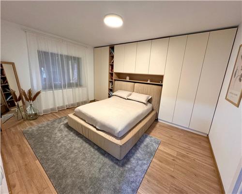 Casa 5 camere P+ M, in Tatarani, la 5 minute de Ploiesti si 5  Minute de A3.