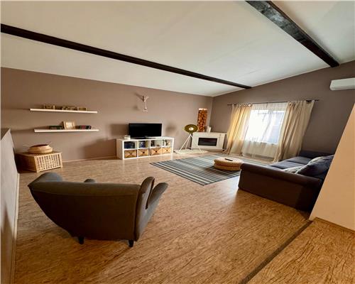 Casa 5 camere P+ M, in Tatarani, la 5 minute de Ploiesti si 5  Minute de A3.