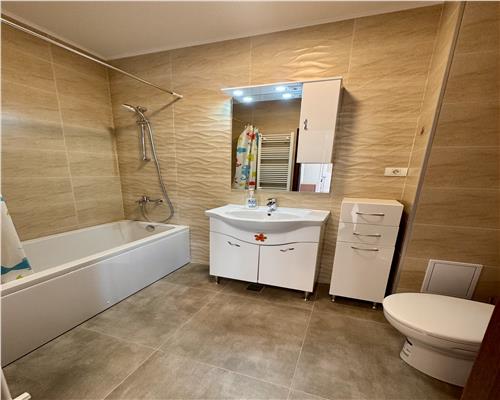Apartament 2 camere, parcare proprie, Ploiesti, cartier Albert