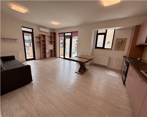 Apartament 2 camere, parcare proprie, Ploiesti, cartier Albert