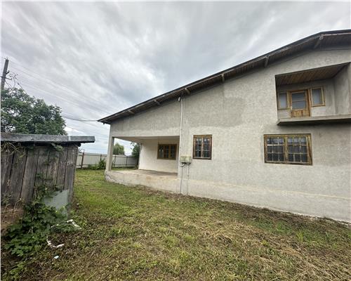 Casa de vanzare, 5 camere, teren generos, Pietrosani, Prahova