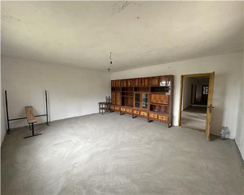Casa de vanzare, 5 camere, teren generos, Pietrosani, Prahova