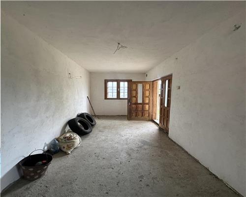 Casa de vanzare, 5 camere, teren generos, Pietrosani, Prahova