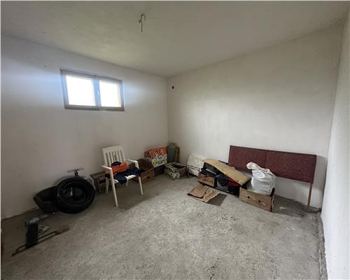 Casa de vanzare, 5 camere, teren generos, Pietrosani, Prahova