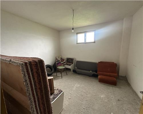 Casa de vanzare, 5 camere, teren generos, Pietrosani, Prahova