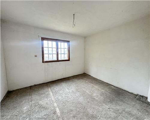Casa de vanzare, 5 camere, teren generos, Pietrosani, Prahova