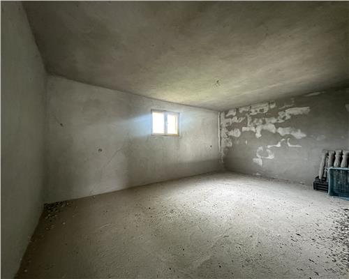 Casa de vanzare, 5 camere, teren generos, Pietrosani, Prahova