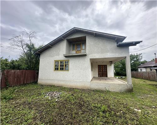 Casa de vanzare, 5 camere, teren generos, Pietrosani, Prahova