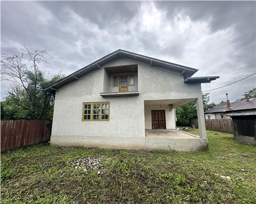 Casa de vanzare, 5 camere, teren generos, Pietrosani, Prahova