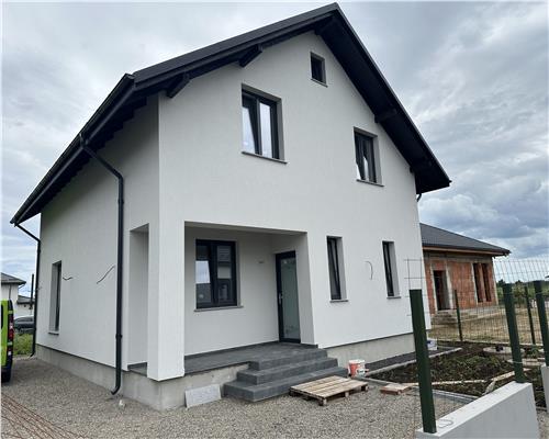 Casa de vanzare, 4 camere, Strejnicu, Prahova, la cheie