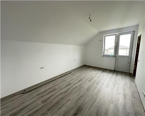 Casa de vanzare, 4 camere, Strejnicu, Prahova, la cheie