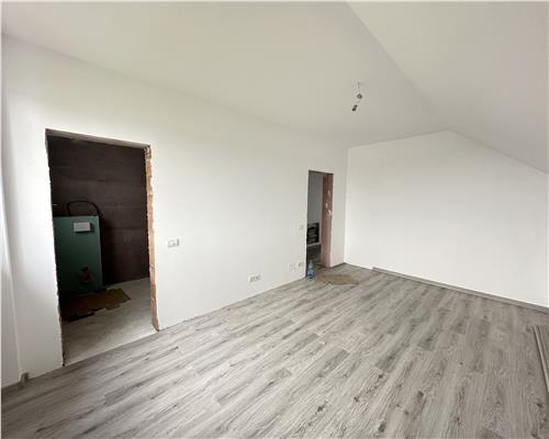 Casa de vanzare, 4 camere, Strejnicu, Prahova, la cheie